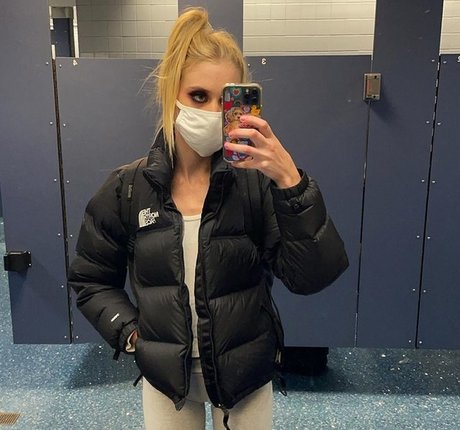 Chloe cherry ポルノスター 写真