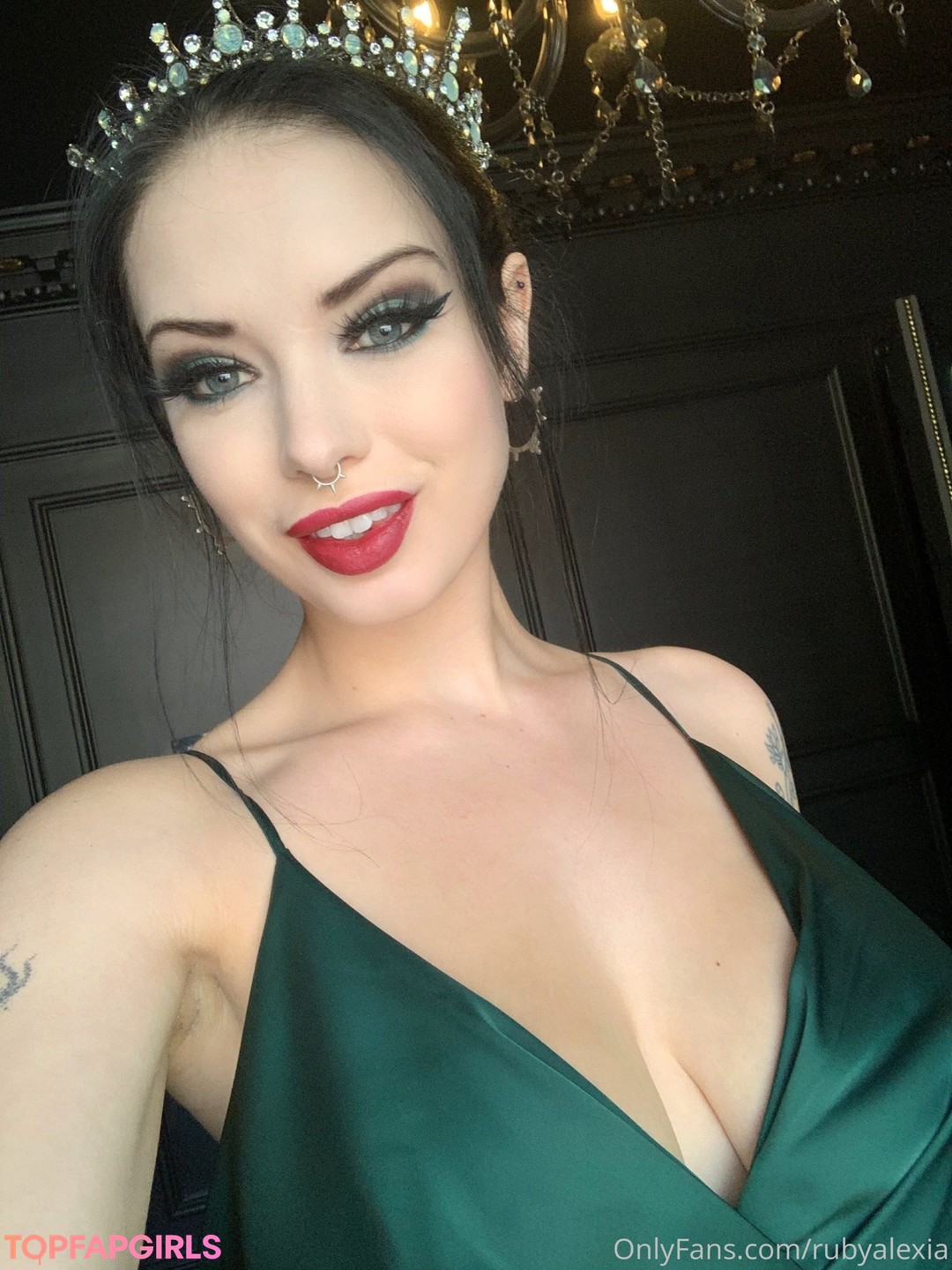 熟女ティーンOnlyFans 美しいポルノ 写真