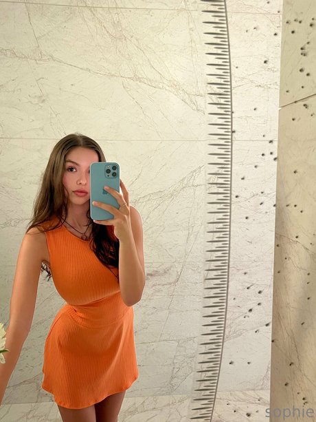 Sophie Mudd ポルノスター 画像