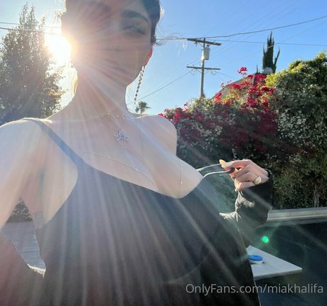 DMV オンリーファン 美しい アーカイブ