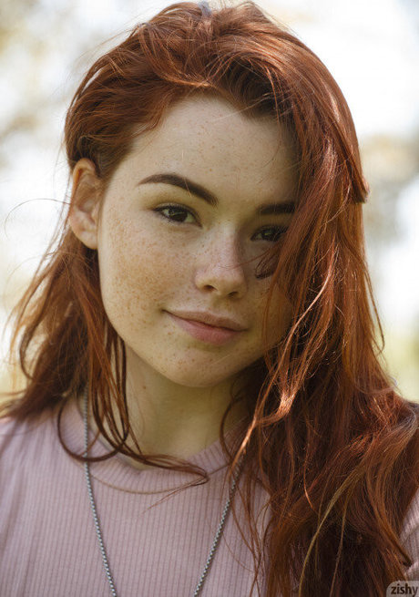 エモオンリーファン 美しいxxx アーカイブ