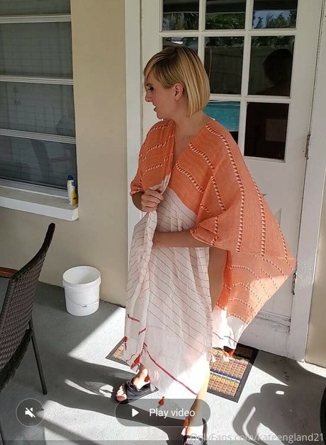 サッカーママOnlyFans 無料 写真