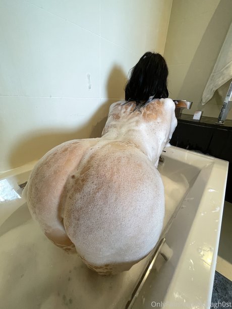 大きなお尻のアジア人OnlyFans 無料セクシー 画像