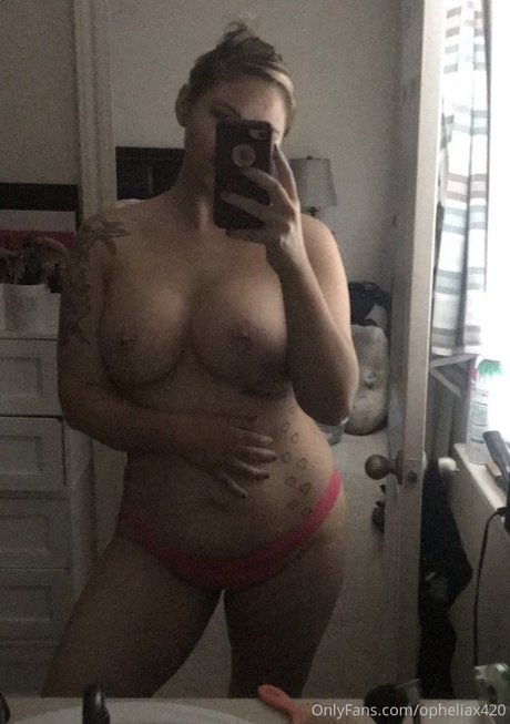 バイセクシャルカップルのOnlyFans ホットポルノ 写真