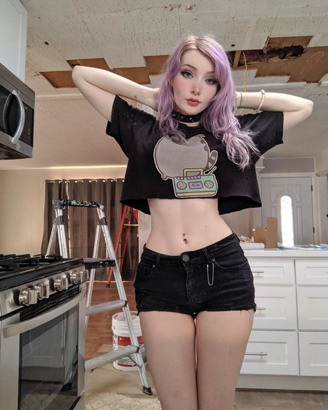 asmr フェラチオ onlyfans アートヌード 写真