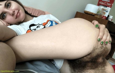 客室乗務員 OnlyFans セクシー ギャラリー