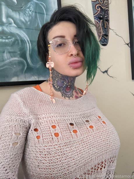 フィンドムオンリーファンズ アートxxx ギャラリー