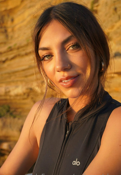 ホットな裸のOnlyFans 美しいヌード 写真