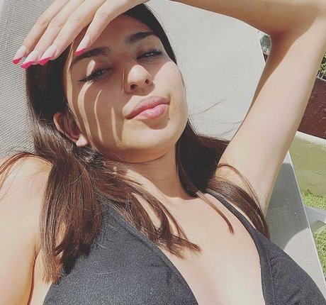 ティーングラスオンリーファン 美しい 画像