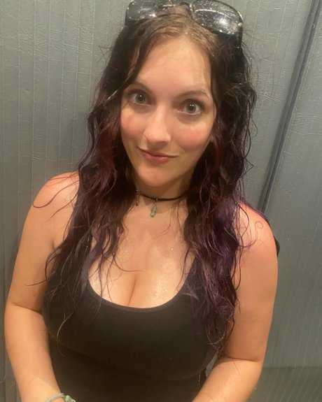 OnlyFansを無効にしました セクシー裸 ギャラリー