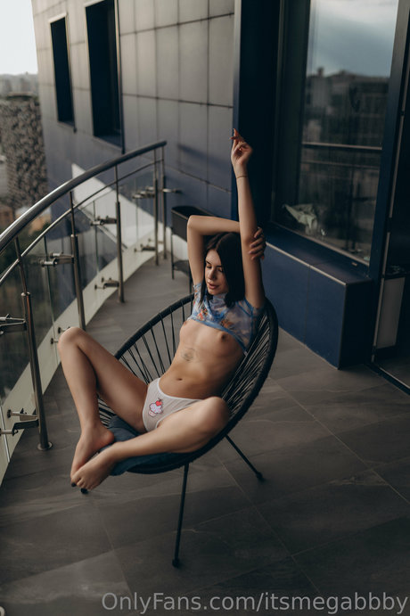 itsmegabbby ポルノスター 画像