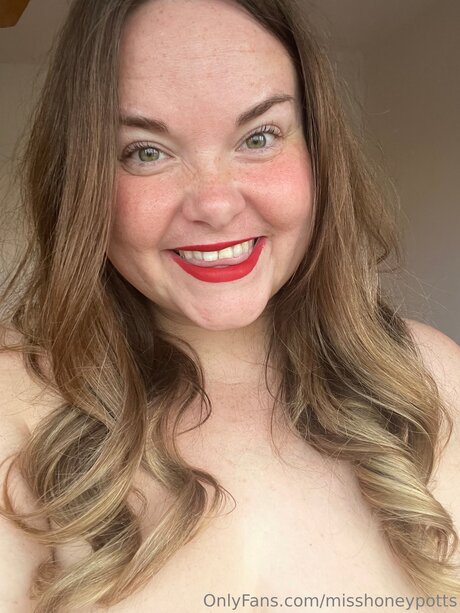 Miss HoneyPotts ポルノスター xxx 写真