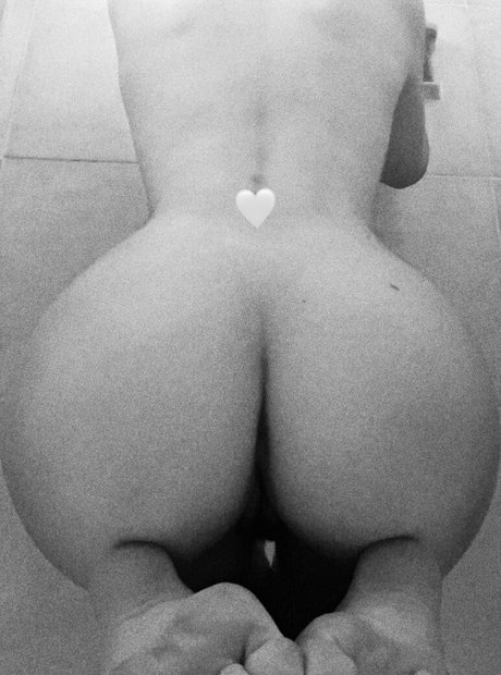 Peusche ポルノ女優 ギャラリー