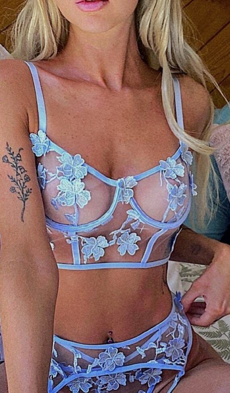 ハードファックOnlyFans アートヌード ギャラリー