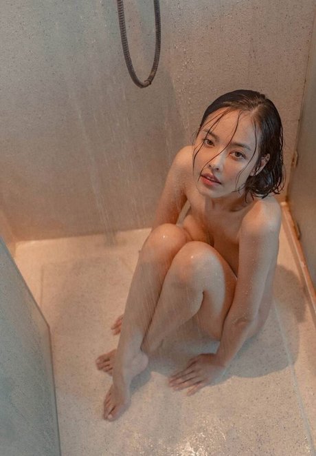 Bunny Keys セックスモデル 写真