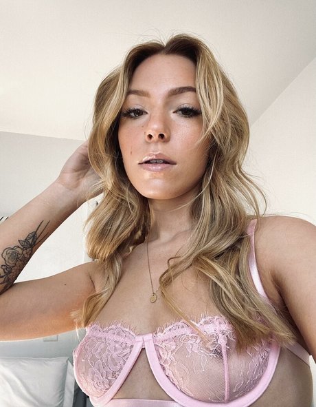 reddit reddhead 裸のポルノスター 写真