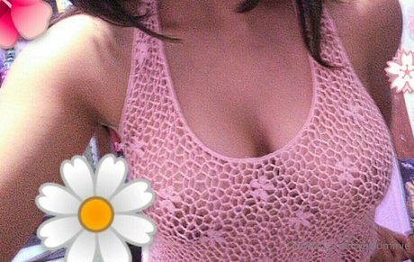 Yuwummie ポルノスター アーカイブ