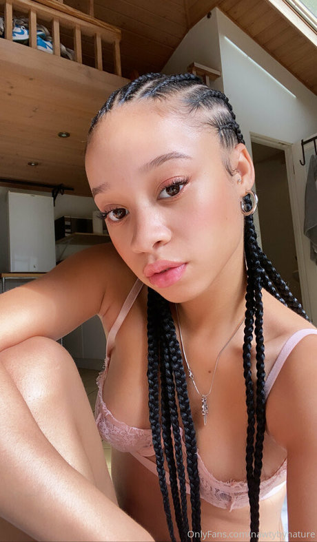 ニューハーフ ドミナトリックス OnlyFans トップ 写真