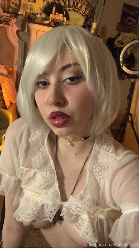 dutchess in red 完璧なモデル 写真