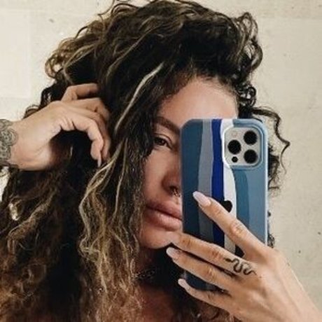 Anna Aksyuk かわいいポルノスター ギャラリー