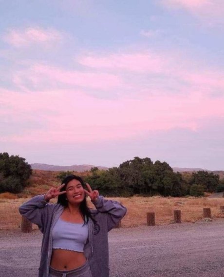 Ava Tran 最高の女優 写真