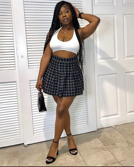 ティーンソロOnlyFans 美しいxxx 画像