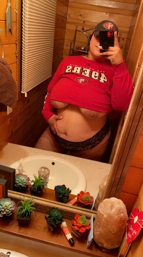 bbw essence xoxo エロティックなスター 画像