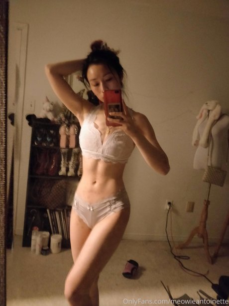 Meowieantoinette トップポルノスター 画像