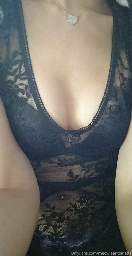 Meowieantoinette ヌードモデル 写真
