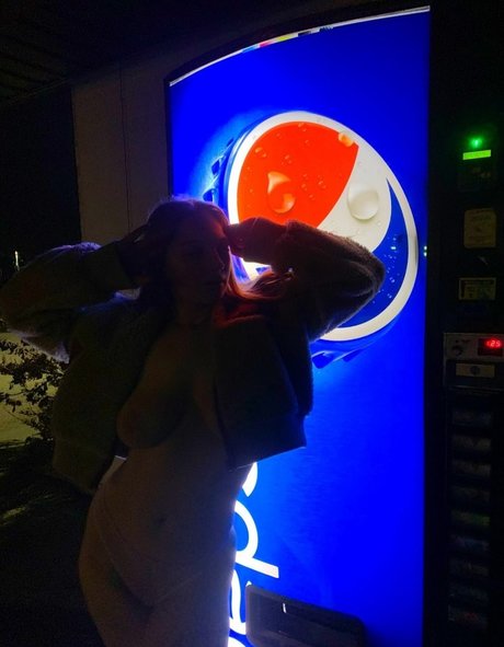 膨らみ OnlyFans 限定 写真