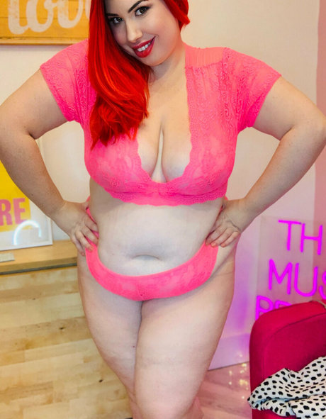 ティーンプッシーOnlyFans アートポルノ 写真