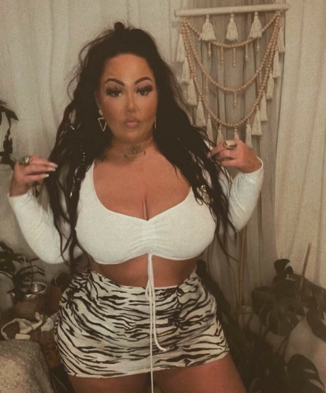 膨らみ OnlyFans アートxxx 写真