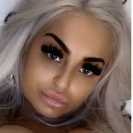 Cole0202971 完璧なモデル 画像