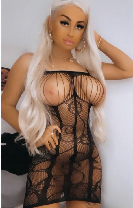 Cole0202971 ヌードスター ギャラリー