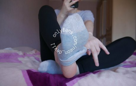 neon paws ポルノスター HD 画像