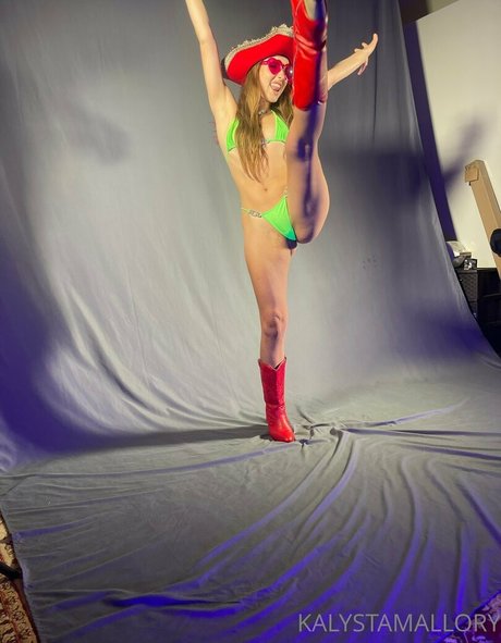 アマチュア潮吹きOnlyFans 無料セクシー 画像