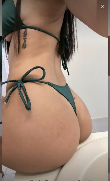 Juliaacelestee ホット女優 写真