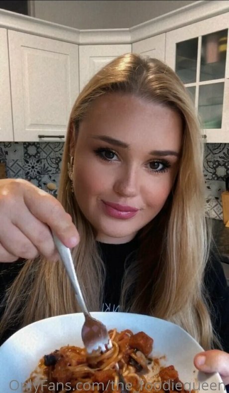 the foodiequeen 女優 写真