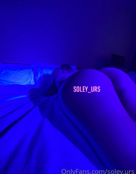 soley urs ポルノスター 美しい 写真