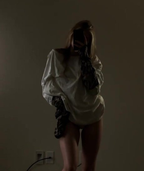 乱交OnlyFans ヌード 画像