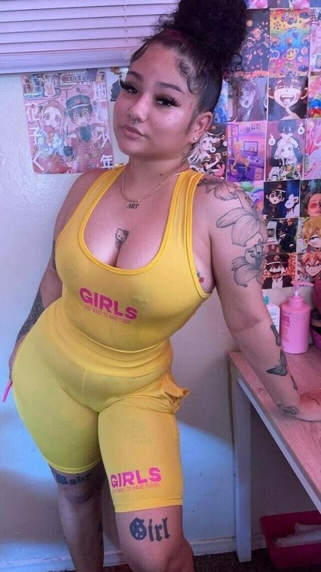 官能的なOnlyFans アートxxx ギャラリー