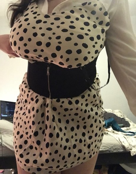 マッサージ動画 OnlyFans 無料 写真