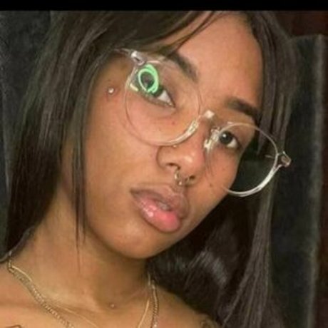 leonorbr29 ヌードモデル 写真