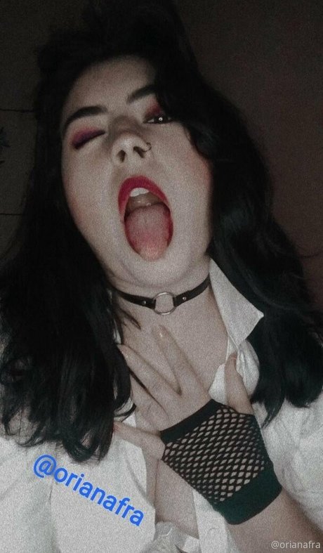 ナイロン足 OnlyFans ヌード 画像