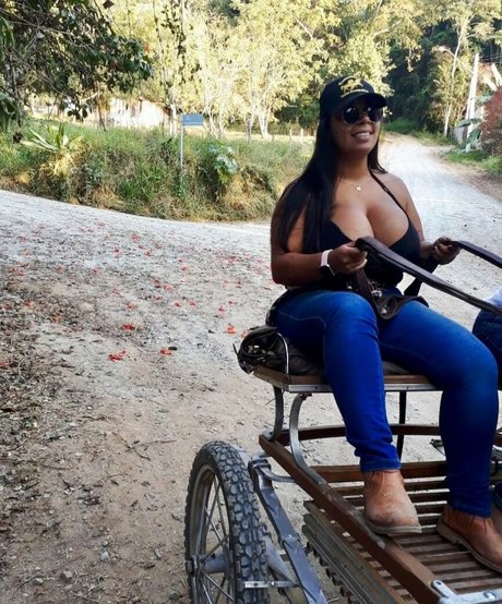 bi anchi00 無料モデル 写真