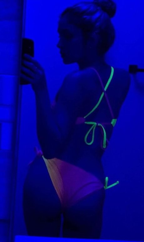 Chaitealexi 可愛いモデル ギャラリー