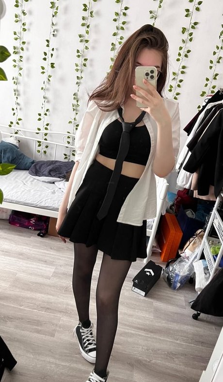 ティーンプッシーOnlyFans 美しい 画像