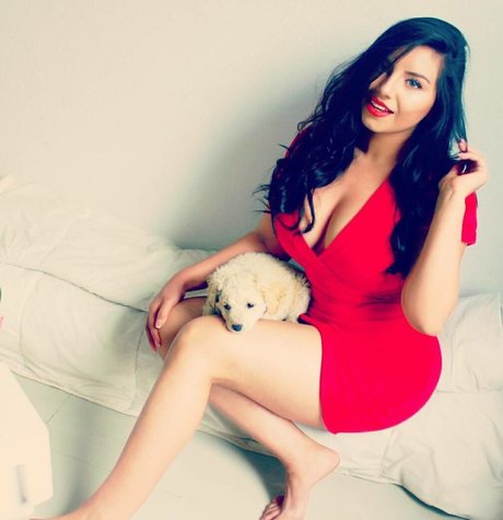 熟女 BBC OnlyFans 無料xxx 写真