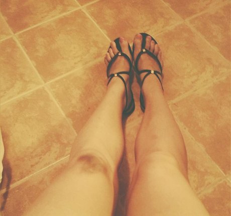 fuzyfruzsina ホットなポルノスター 写真