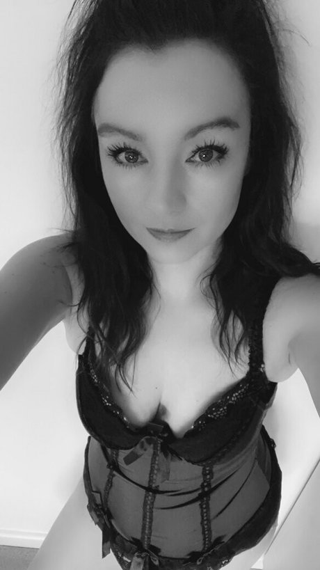 asmr フェラチオ onlyfans セクシー裸 画像